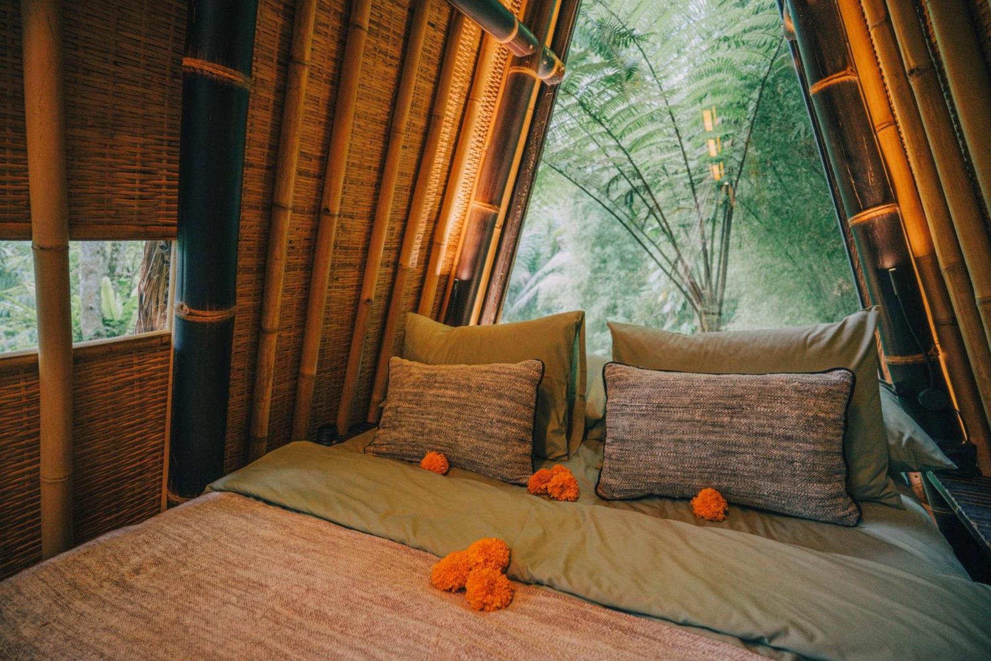 Hideout Eco Bamboo House Bali Villa Selat Værelse billede