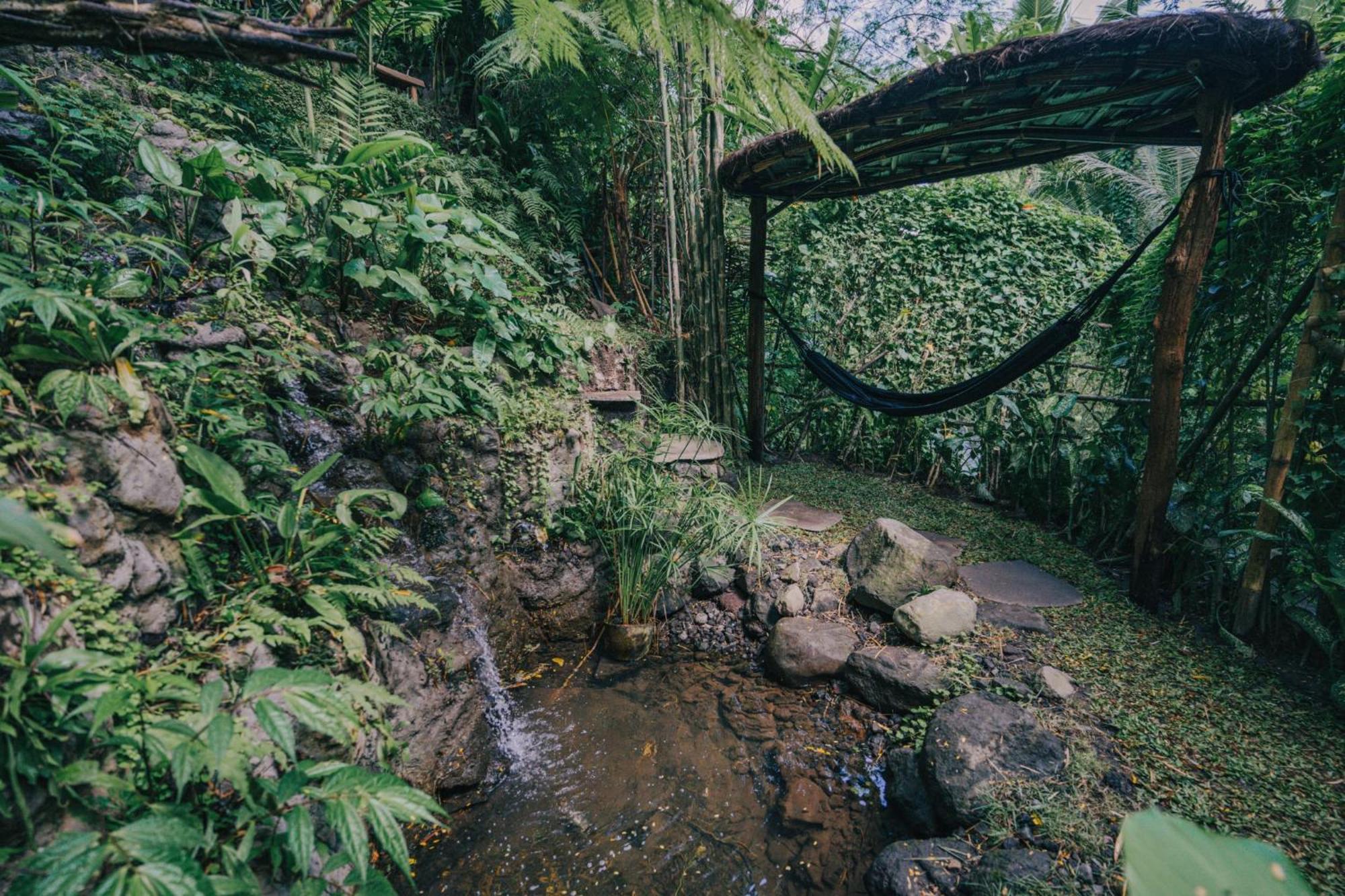 Hideout Eco Bamboo House Bali Villa Selat Værelse billede